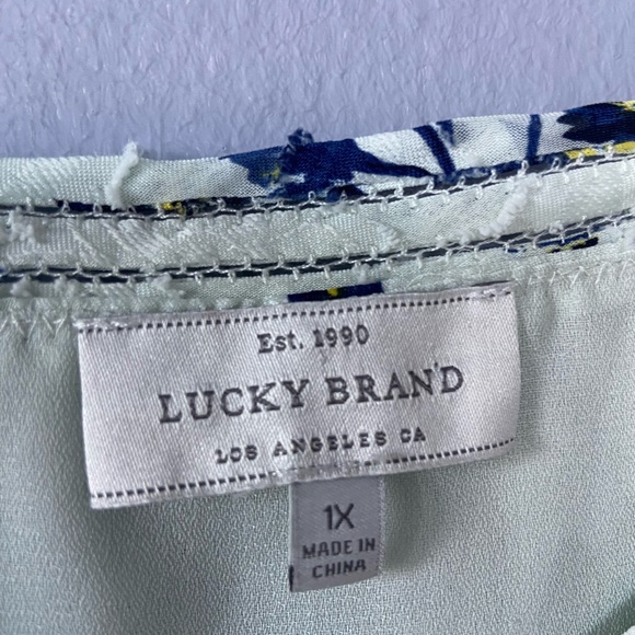 Lucky Brand Floral Cold Shoulder Top in Green Size 1X - Picture 3 of 7